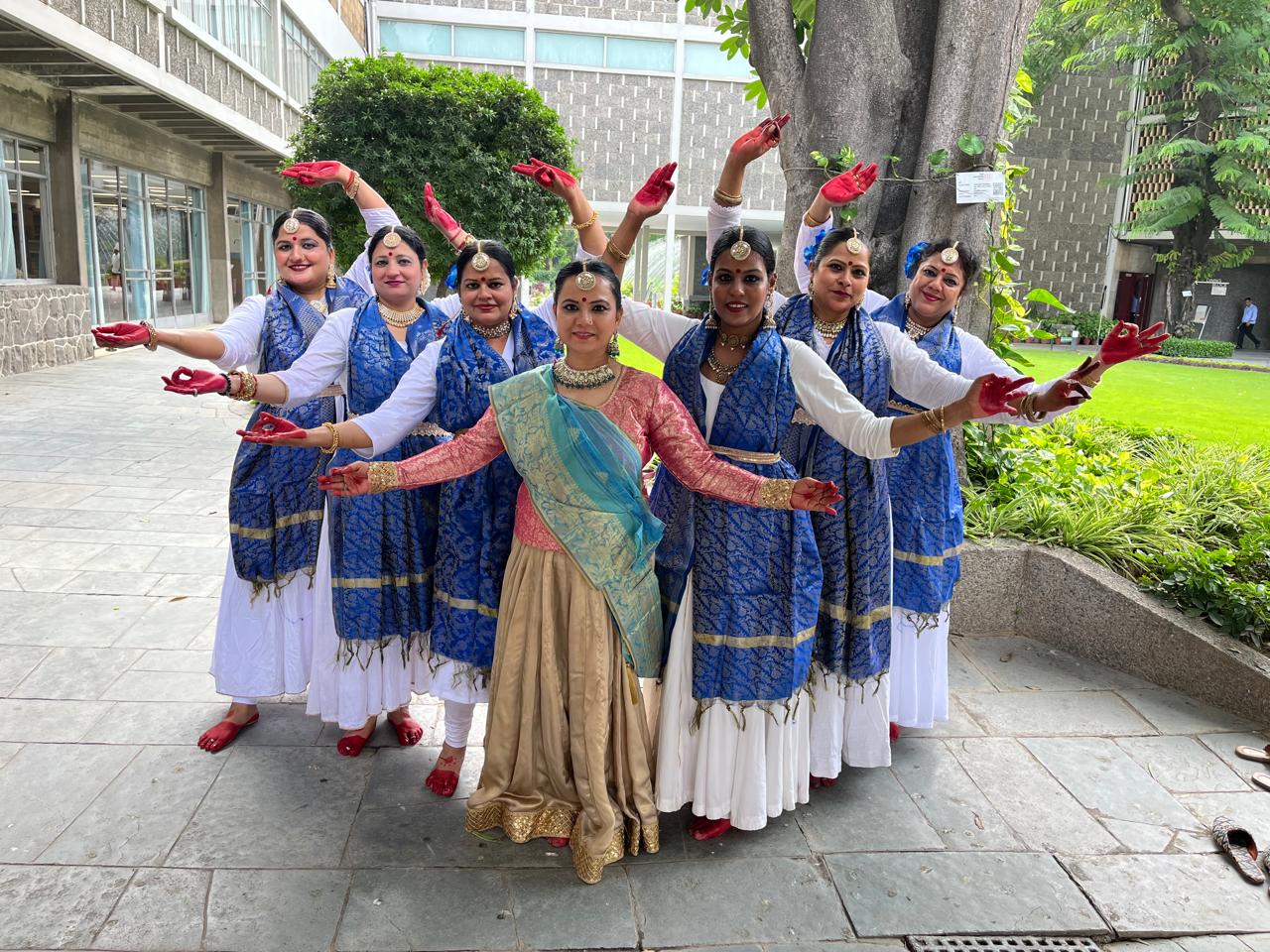 Semi-Classical Dance